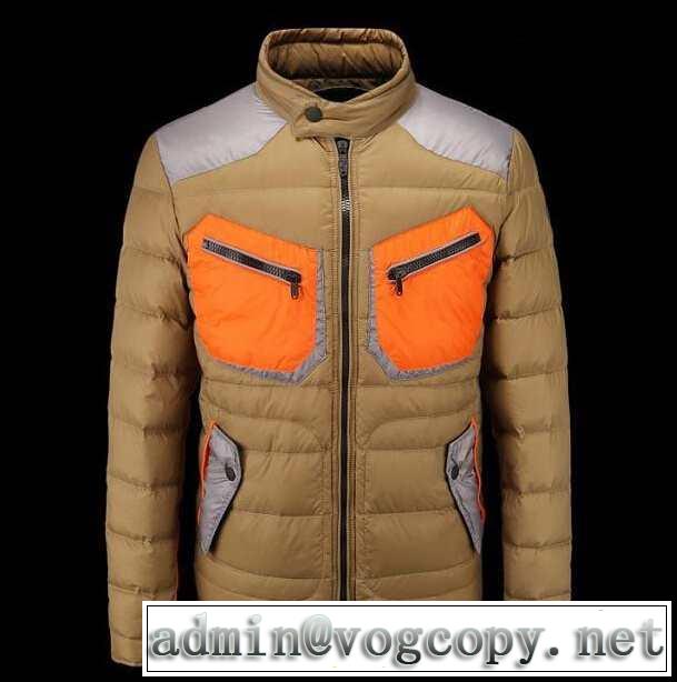 存在感◎ 2014秋冬 moncler モンクレール ダウンジャケット ダウンフェザーを使用した