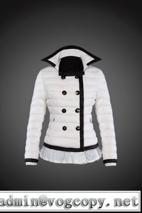 2014 秋冬 moncler モンクレール 美品！レディース ダウンジャケット8820