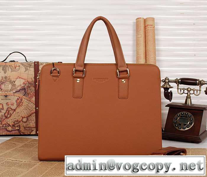 2014春夏 一味違うケーブル編みが魅力満点 burberry 手持ち&ショルダー掛け bb-8398-1