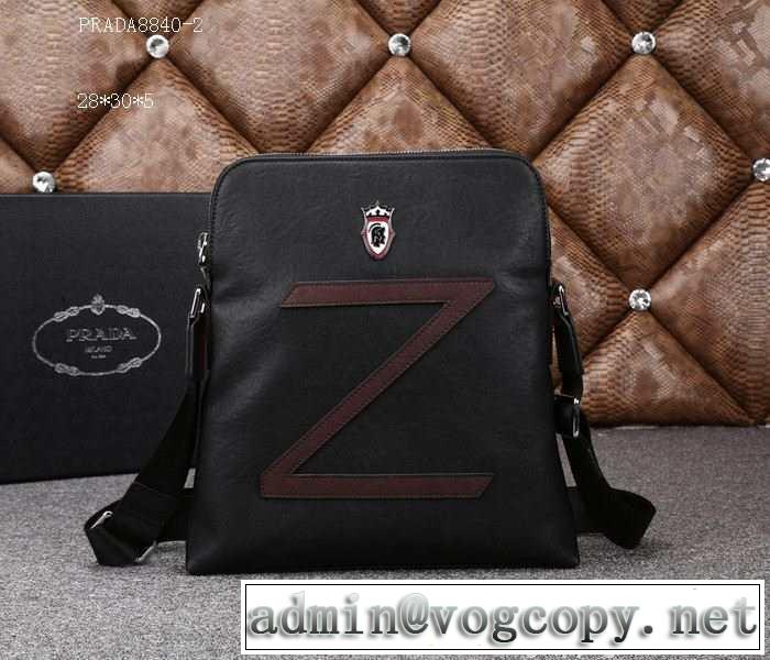 PRADA プラダ 2014 ◆モデル愛用◆ メンズ用 ショルダーバッグ 8840-2