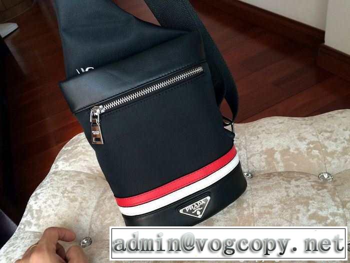 PRADA プラダ ～希少 2014 メンズ用 ショルダーバッグ 10001