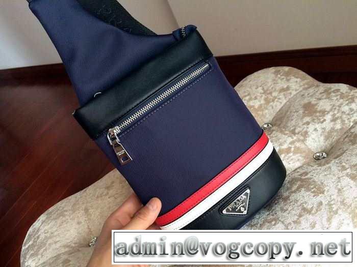PRADA プラダ 完売品！2014 メンズ用 ショルダーバッグ 10001