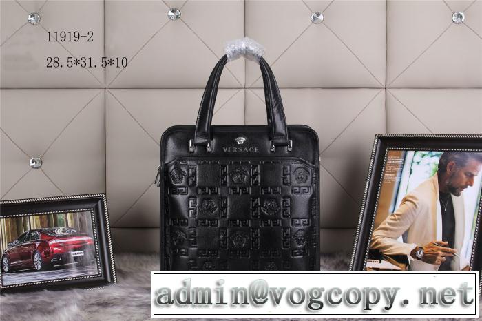 VERSACE ヴェルサーチ 2014 メンズ用 なめらかな手触りのビジネスバッグ 11919-2