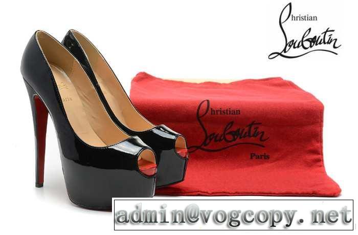 2014 christian louboutin クリスチャンルブタパンプス