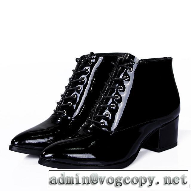 2014 miu miu ミュウミュウ 首胸ロゴ ョートブーツ ヒール高さ5cm
