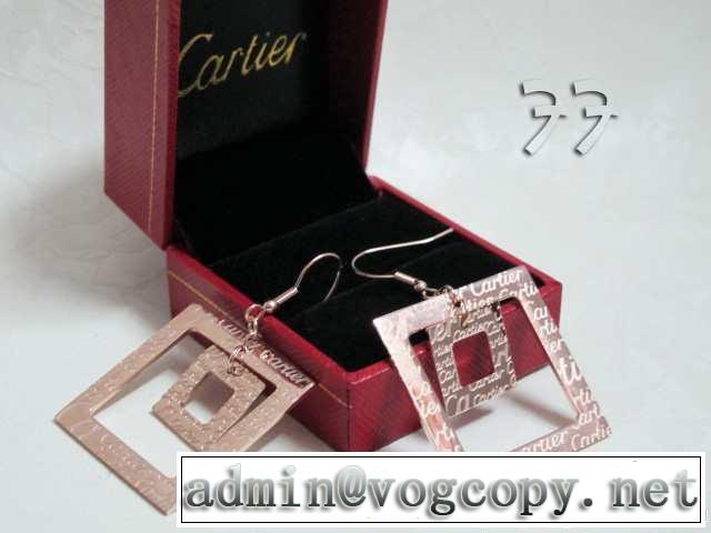 人気が爆発 2014春夏 cartier ブルガリピアス
