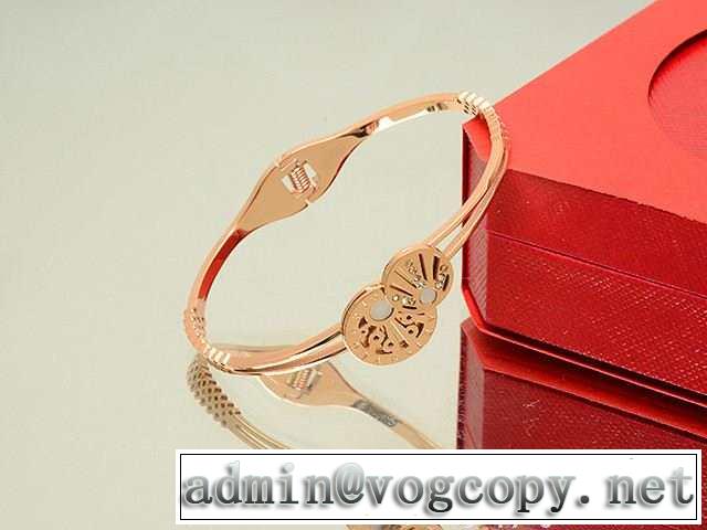 2014 秋冬 新入荷 bvlgari ブルガリ バングル