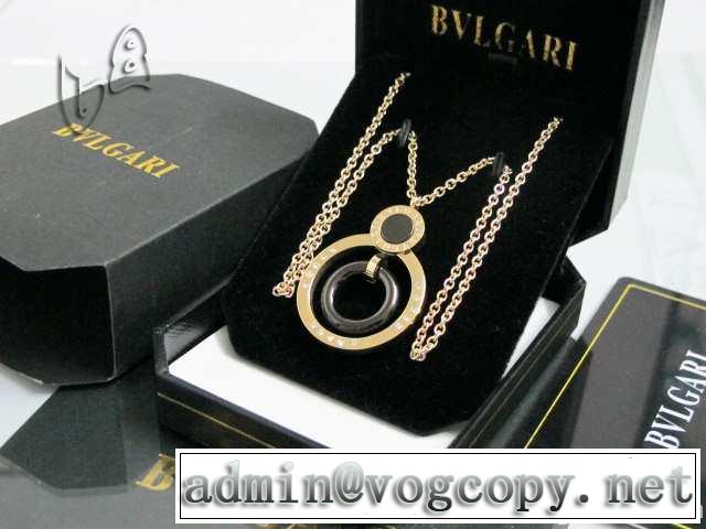 一味違うケーブル編みが魅力満点 2014春夏 bvlgari ブルガリ ネックレス、ペンダントトップ、チョーカー