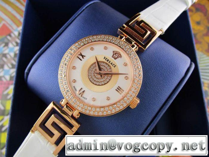 2014秋冬 存在感◎ versace ヴェルサーチ 腕時計