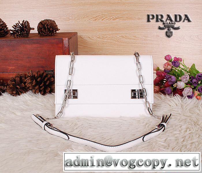2014秋冬 超人気美品◆ prada プラダ レディース ショルダーバッグ 2758