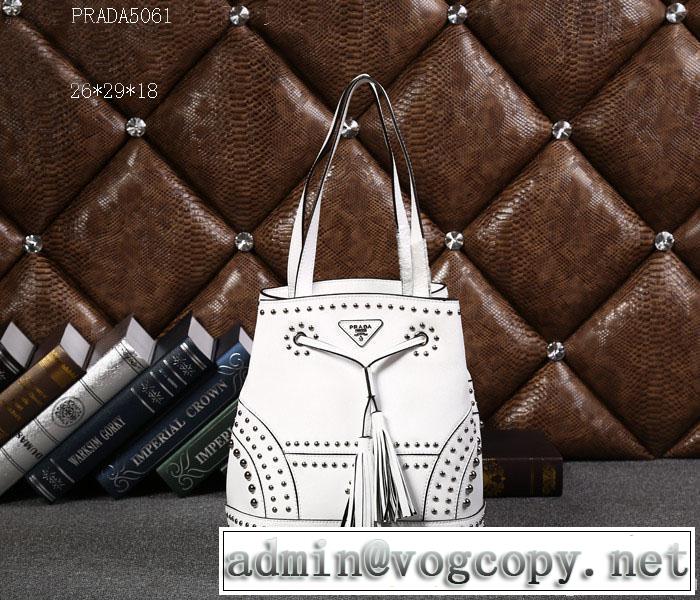 PRADA プラダ 2014 上質 収納力最高 ショルダーバッグ 5061