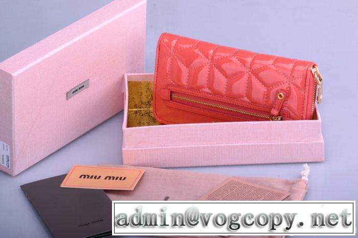 2014秋冬 入手困難 miumiu ミュウミュウ レディース長財布