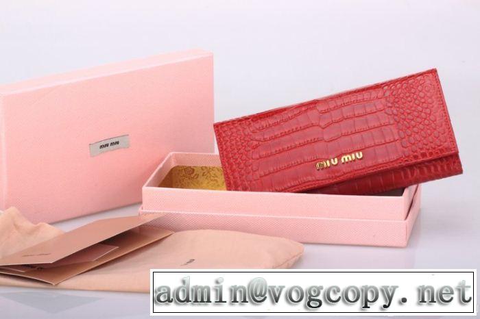 2014秋冬 miumiu ミュウミュウ 大人のおしゃれに レディース長財布