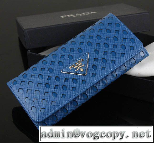 美品！2014 prada プラダース長財布