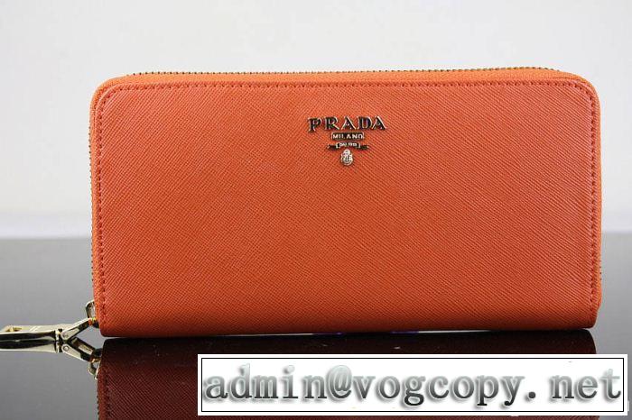 超人気美品◆ 2014 prada プラダース長財布