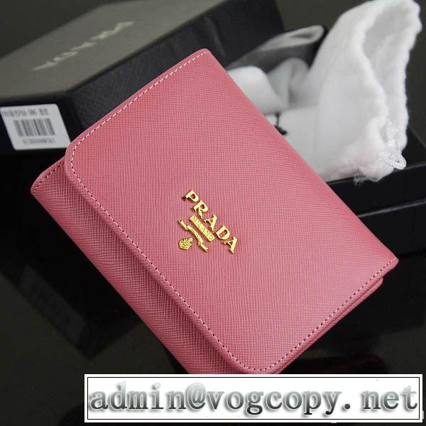  2014最旬アイテム prada プラダース長財布