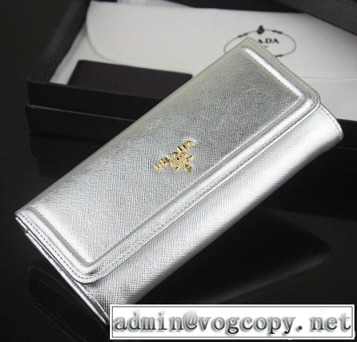  入手困難 2014 prada プラダース長財布