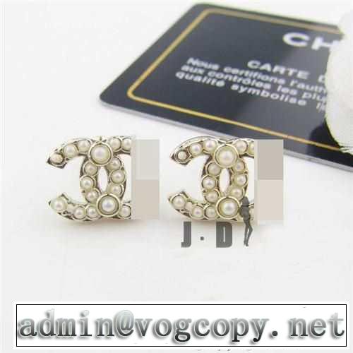 2015 CH CH 超人気美品◆ パール ピアス