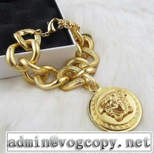 2015 versace ヴェルサーチ 超人気美品◆ ブレスレット 5104