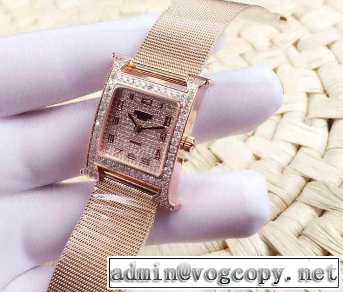 人気が爆発 2015 hermes エルメス スイスムーブメント 女性用腕時計 サファイヤクリスタル風防 2色可選