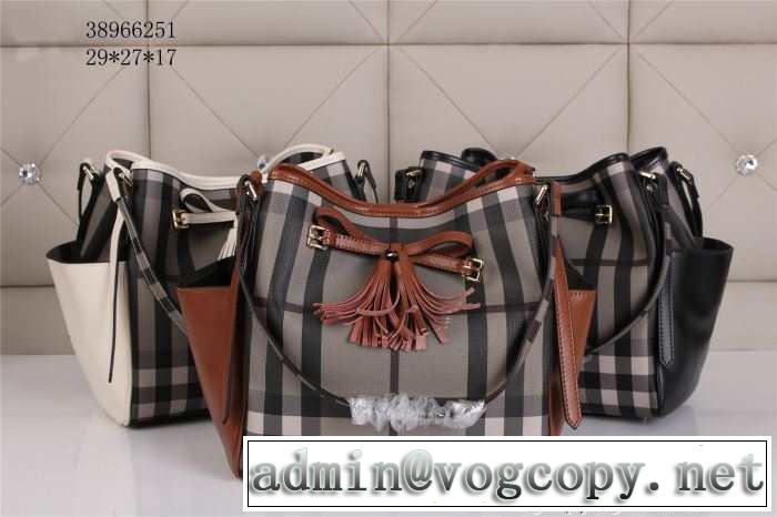 プレゼントに 2015春夏 burberry バーバリー ショルダーバッグ 38966251 3色可選