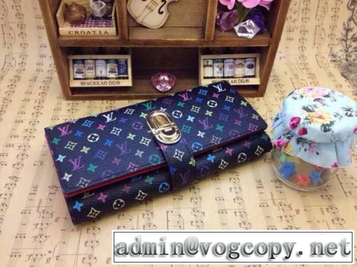 2015 高級感演出 louis vuitton ルイ ヴィトン スナップボタン式開閉 レディース財布
