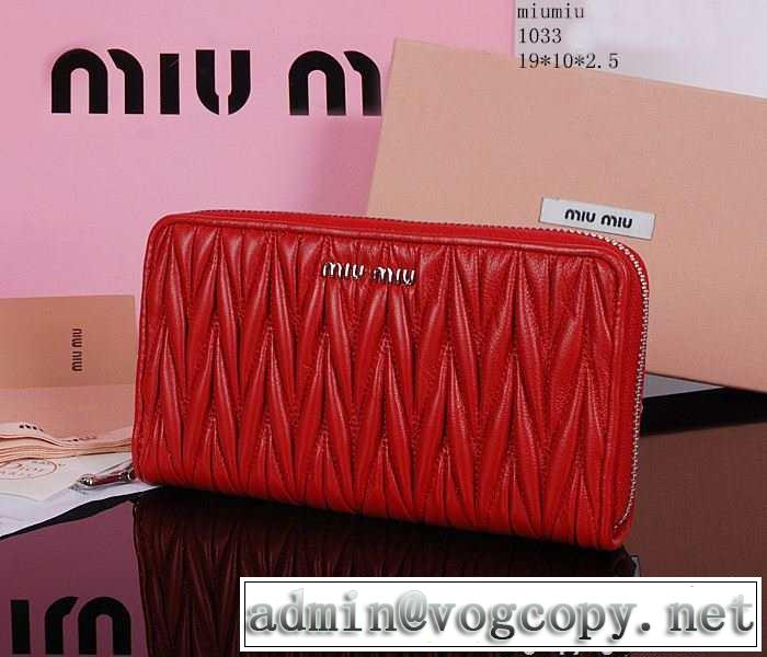 希少 2015春夏 miumiu ミュウミュウ 財布 1033