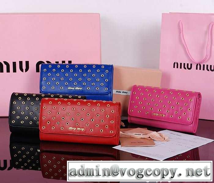 大人気☆NEW!! 2015春夏 miumiu ミュウミュウ 財布 1105