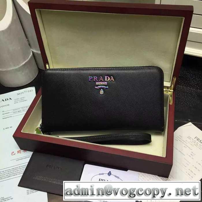 【激安】 2016 プラダ PRADA 財布 3704