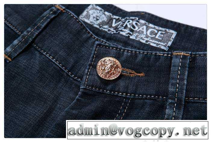 雰囲気満点な足元　2016春夏 美品！ versace ヴェルサーチ ジーンズ 機能性も抜群.