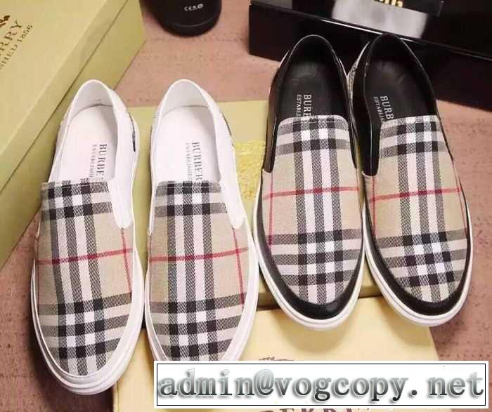 超レア 2016 バーバリー BURBERRY スリップオン 2色可選