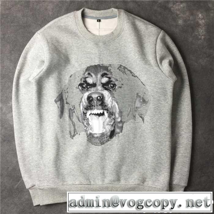 ムダな装飾を排したデザイン GIVENCHY プルオーバーパーカー 2017春夏 犬の頭図案 適度な厚み