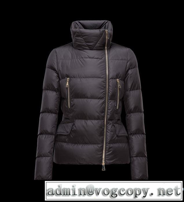 人気が爆発 2017秋冬 MONCLER モンクレール ダウンジャケット厳しい寒さに耐える