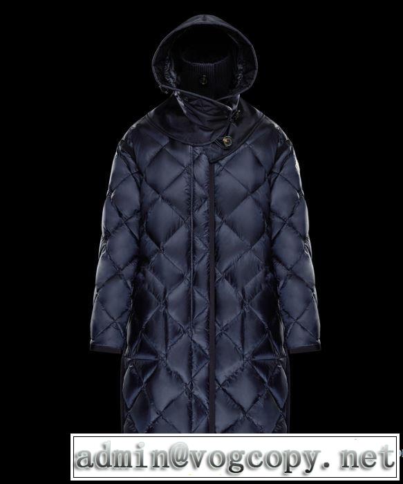 厳しい寒さに耐える  MONCLER モンクレール 2017秋冬 ダウンジャケット