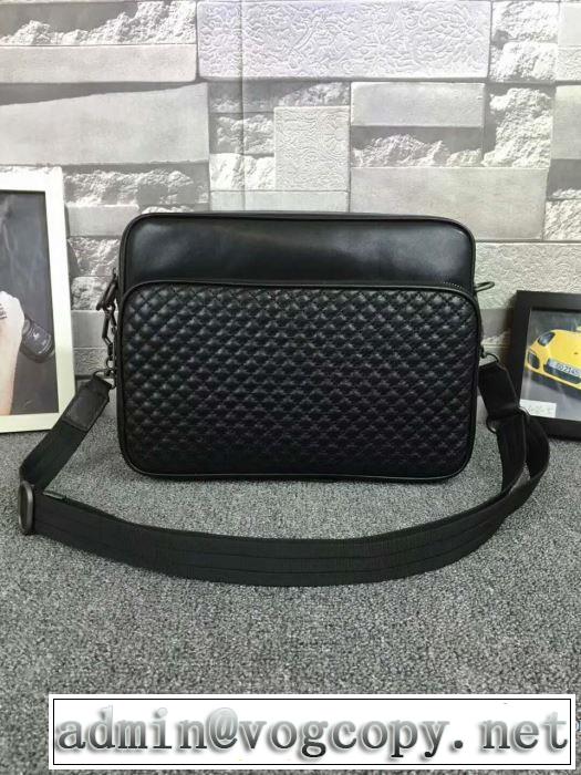 ボッテガヴェネタ BOTTEGA VENETA 2017秋冬 大人のおしゃれに 斜め掛けバッグ