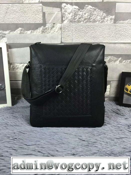落ち着いた感覚 ボッテガヴェネタ BOTTEGA VENETA 斜め掛けバッグ 2017秋冬