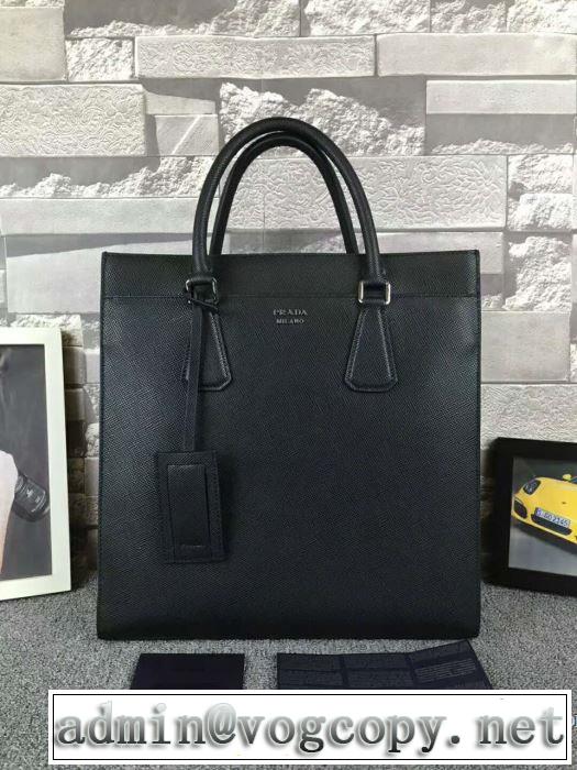 一味違うケーブル編みが魅力満点 2017秋冬 プラダ PRADA ハンドバッグ