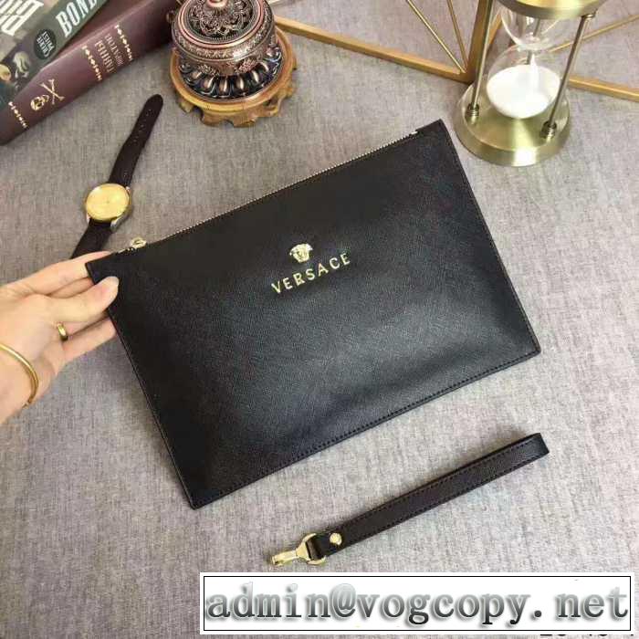 超激得100%新品  大人のおしゃれに2017春夏 ヴェルサーチ VERSACE ポーチ