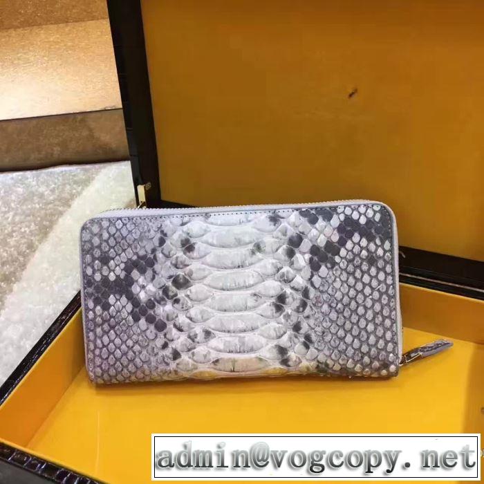 毎日大活躍  エルメス2017春夏 財布 存在感のある HERMES