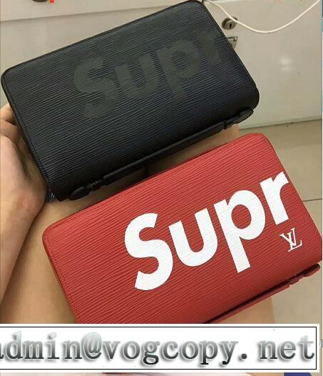 SALE!今季 爆買い2017 SUPREME一味違うケーブル編みが魅力満点ポーチ 2色可選