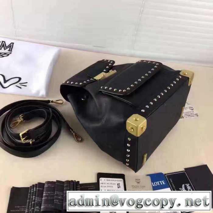 上品エムシーエムバッグコピーMCMリュックショルダー2WAYバックレザーななめ掛けショルダーリュックスタッズ通勤 お出かけ 旅行 