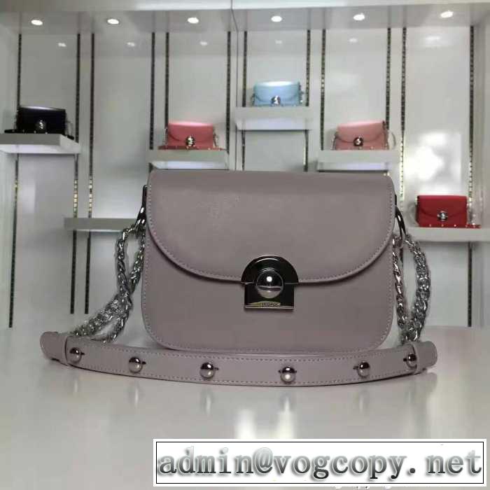 17新作 大好評♪ 多色選択可 PRADA プラダ  ショルダーバッグ