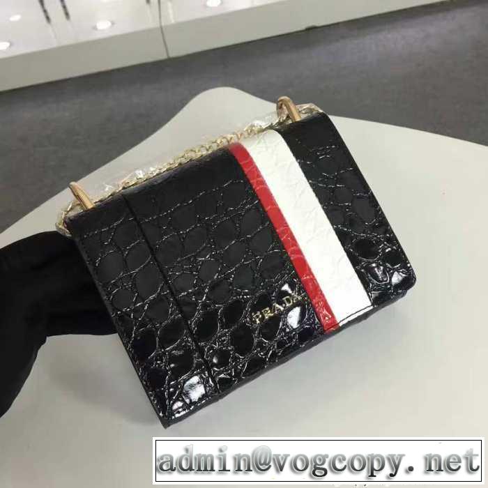 ポーチ 多色選択可 ショルダーバッグ 2017新作 PRADA  プラダ  目玉商品 