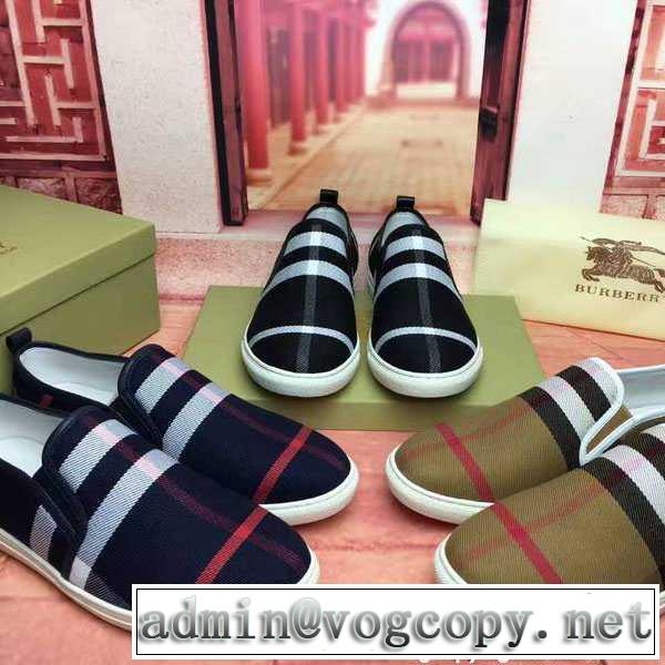 BURBERRY バーバリー スリップオン 3色可選 スタイリッシュな印象