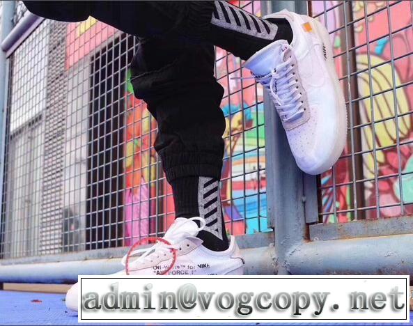 スニーカー 抗菌?防臭加工 Off-White オフホワイト 2017秋冬 数に限りがある
