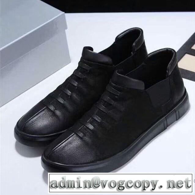 海外セレブ愛用 人気定番2017プラダ PRADA ランニングシューズ 綺麗に決まるフォルム！