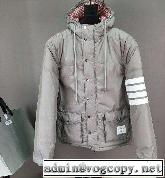 2017秋冬 トムブラウン THOM BROWNE デザイン性の高い ダウンジャケット 着心地 の良い