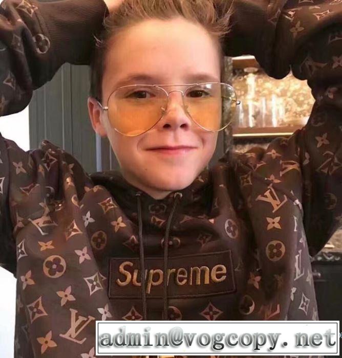 綺麗に決まるフォルム！ シンプルなデザイン LVsupreme 2017新作