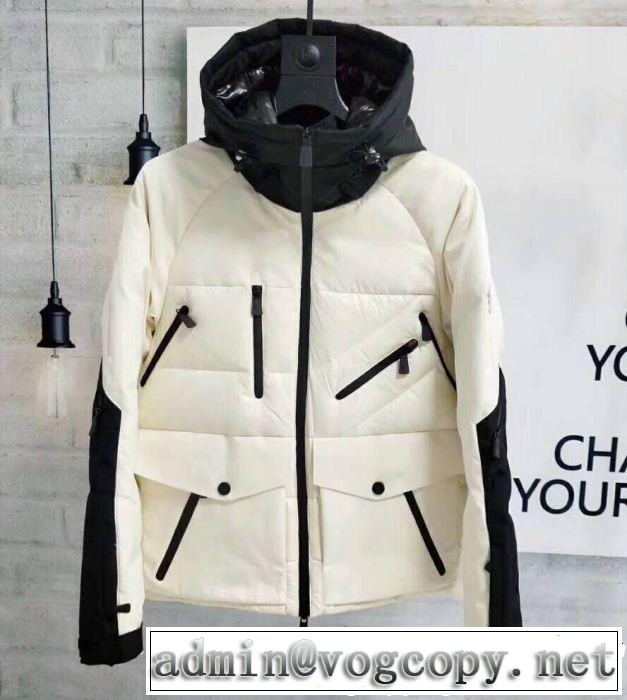  目前の注目ブランド モンクレール MONCLER 人目を引く存在感  ロングコート2018年秋冬入荷