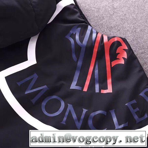 クリスマスコフレ2018 雑誌掲載アイテムセール 最前線に注目 MONCLER モンクレール ダウンジャケット
